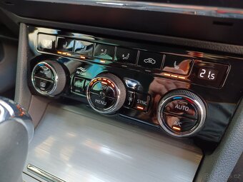 Škoda Superb 3 Combi 2.0TDI 110kW DSG 107tkm Matrix Tažné Qi - 16