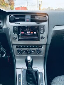 Volkswagen Golf Variant VII Comfortline 2.0 TDI DSG 110 KW - 16