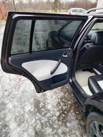 Škoda Octavia 1.8t RS Combi, střešní okno - 16