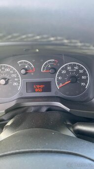 Fiat Fiorino 1,3 JTD 55kW automat - 16