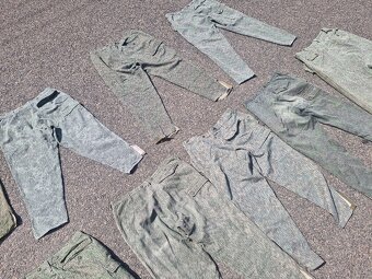 22x jehlickove uniformy - 16