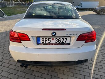 BMW řada 3 M-packet E93 330d cabrio - 16