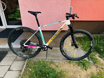 Prodám Canyon Exceed CF6 - 2 roky - VEL: M (málo jeté - 16