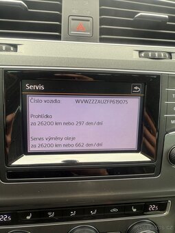 Volkswagen Golf 7 variant 1,6 TDI - LOUNGE EDITION - 16