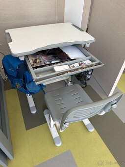 Sestava nábytku do dětského pokoje - 16
