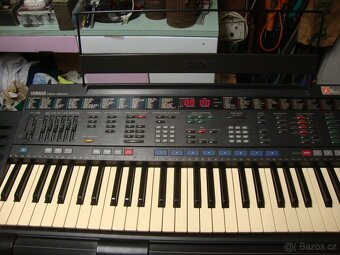 Elektrické klávesy varhany syntezátor Yamaha PSR-4500 1989 - 16