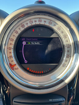 MINI COOPER COUNTRYMAN SD - 16