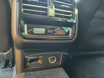 VW Passat B8 2.0 TDI Webasto Tažné - 16