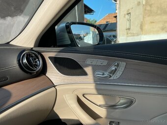 Mercedes Benz CLS 450 4 MATIC - 16