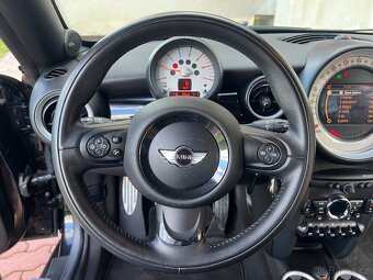 Mini Cooper 2.0SD 105KW,XENON,NAVI,KůŽE.1MAJITELKA - 16
