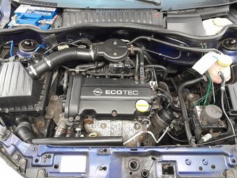 Opel Corsa C 1.2i 55kW rok 2003 naj.181tis. NOVÁ STK - 16