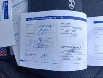 Hyundai i10,2016,1.0i,1.maj,ČR,serv.k,91tkm,záruka,CEBIA,AC - 16