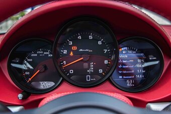 Porsche Boxster 718 25 years PDK / ODPOČET - 16