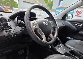 Hyundai ix35 2.0-4x4-AUTOMAT-TEMPOMAT - 16
