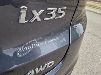 Hyundai IX 35 2.0 benzin 4x4 - původ ČR - 16