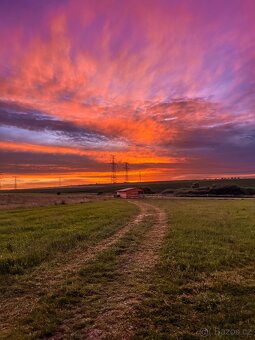 Pastevní ustájení v klidné rodinné stáji od JARA - 16