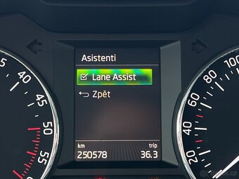 •Škoda Octavia 1.6TDI AMBITION, NAVIGACE• - 16