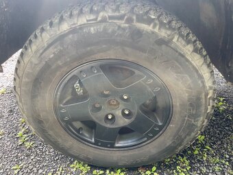 Dodge RAM 5.9 V8 Magnum 4x4 - 16