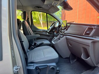 Ford Tourneo Custom - 16