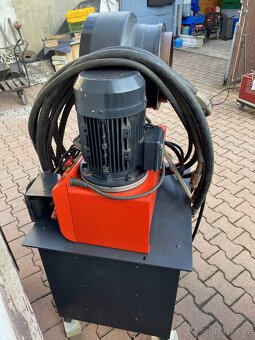 Lis na výrobu hydraulických hadic - 16
