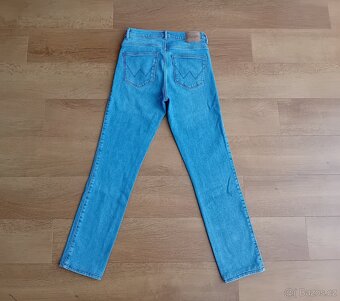 Wrangler dámské slim džíny vel. M/W28/L34 - 16