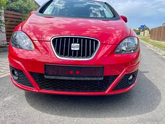Seat Altea XL,2011,1.6TDI-77kw,DSG,servis.kniha. - 16