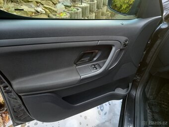  Škoda Roomster 1.2 TSi 77kw r.v. 2011 ( na opravu)  - 16