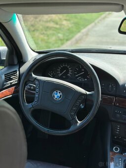 BMW e39 528i 142 kw Automat - 16
