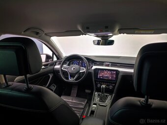 VW PASSAT B8 GTE 1.4 TSI 160KW,DSG,MATRIX,VIRTUAL,TAŽNE, DPH - 16