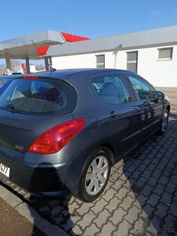 Peugeot 308 2008 - 16