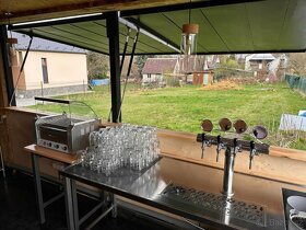 Plně vybavený gastro kontejner - 16