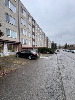 Prodej prostorné garáže - 16