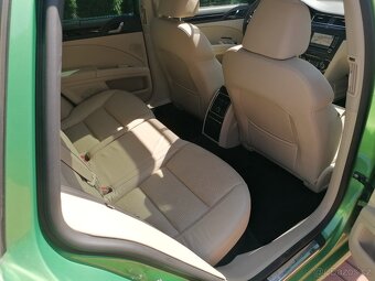 ŠKODA SUPERB COMBI II. 2.0TDI CR 125KW DSG 4x4 L&K PANO WEBA - 16