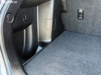 Suzuki Vitara, 1.4i BoosterJet aut.4x4 plná v - 16