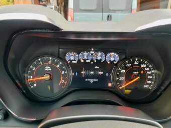 Chevrolet Camaro SS 1LE Manual 2022 - 16