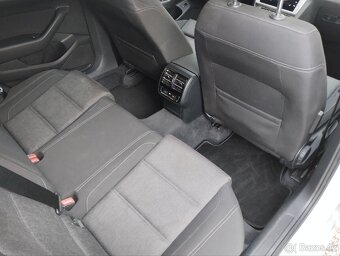 VW PASSAT 2.0TDi 110KW,ČR,M.2018,FULL LED,KAMERA,ACC - 16