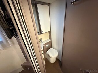 OBYTNÉ AUTO POLOINTEGRÁLNÍ BURSTNER LYSEO TD 727G HARMONY - 16