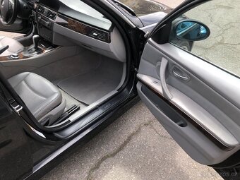 BMW E91 330xi - 16
