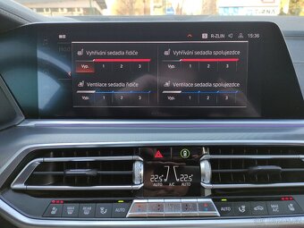 BMW X5 30d xDrive Mpaket HUD VZDUCH KAMERA TAŽNÉ - 16