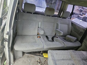 VW Transporter t4 Caravelle 2.5 tdi 75kw náhradní díly - 16