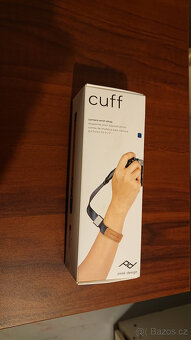 OM-system, Peak Design, Sony - 16