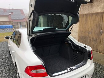 Škoda Superb 2,0 TDI/103kW Ambition - 16