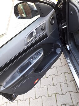 Škoda Octavia II RS 2.0 TDI DSG 2012 - 16