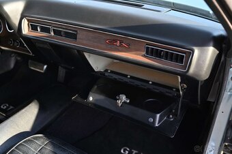 1971 Plymouth GTX - 16