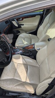 Volvo V70 D5 - 16