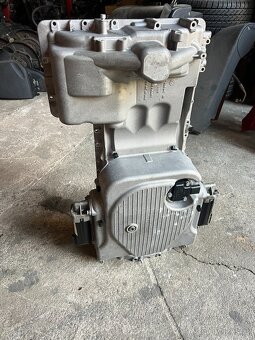 BMW M5/M6 S85B50A olejová vana 7836341 - 16