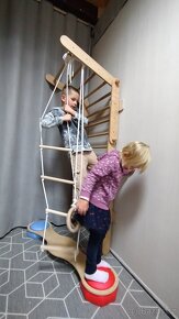 Žebřiny . montessori  Piklerové, Piklerův trojúhelník - 16