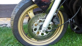 SUZUKI 600F Katana - 16