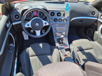 Alfa Romeo Spider 939 - 1,8 TBi - Nové ČR - 16