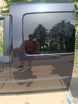 VW Caddy -  boční dveře, šoupačky, zpětné zrcátko - 16